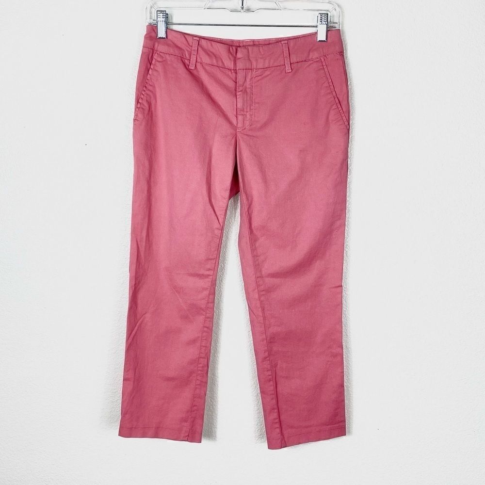 Kut from the Kloth Taylor Cropped Pink Khaki Trousers